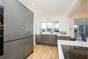 Photo 18- click for photo gallery